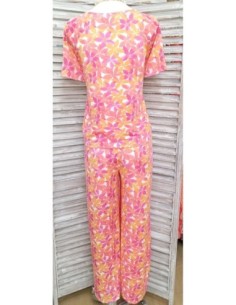 CAMISETA  FLORES ESTAMPADA 2